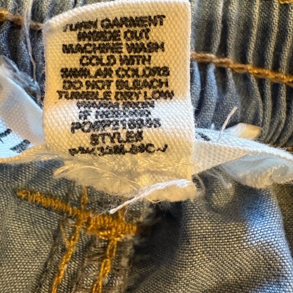 Almost Famous Juniors Faux Denim Cargo Pants Large Med wash - Picture 5 of 8